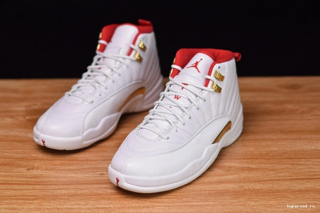 Air Jordan (2019) 130690-107 12 "Fiba" Retro 0707